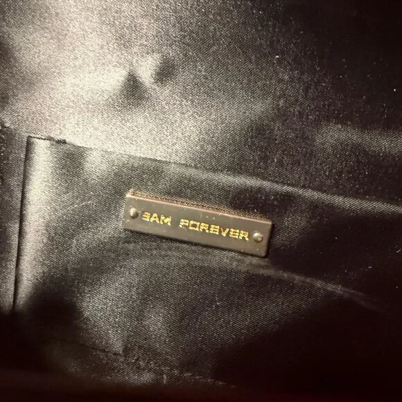 Curated Bag Kit – Studded 3AM Forever Clutch + Min & Mon Tiger Print Strap - Picture 9 of 12